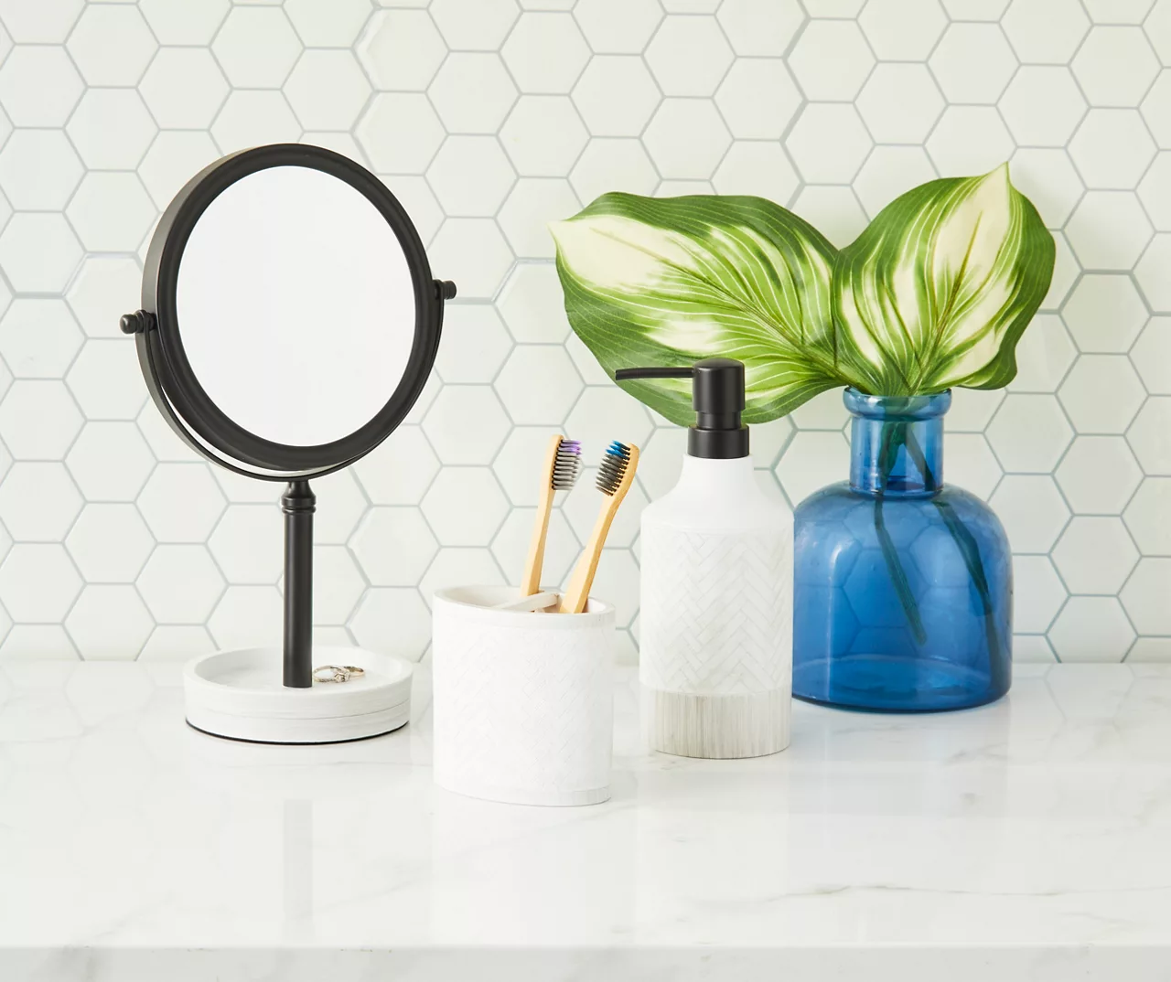 White Herringbone Toothbrush Holder 4 White Herringbone Toothbrush Holder - Image 2