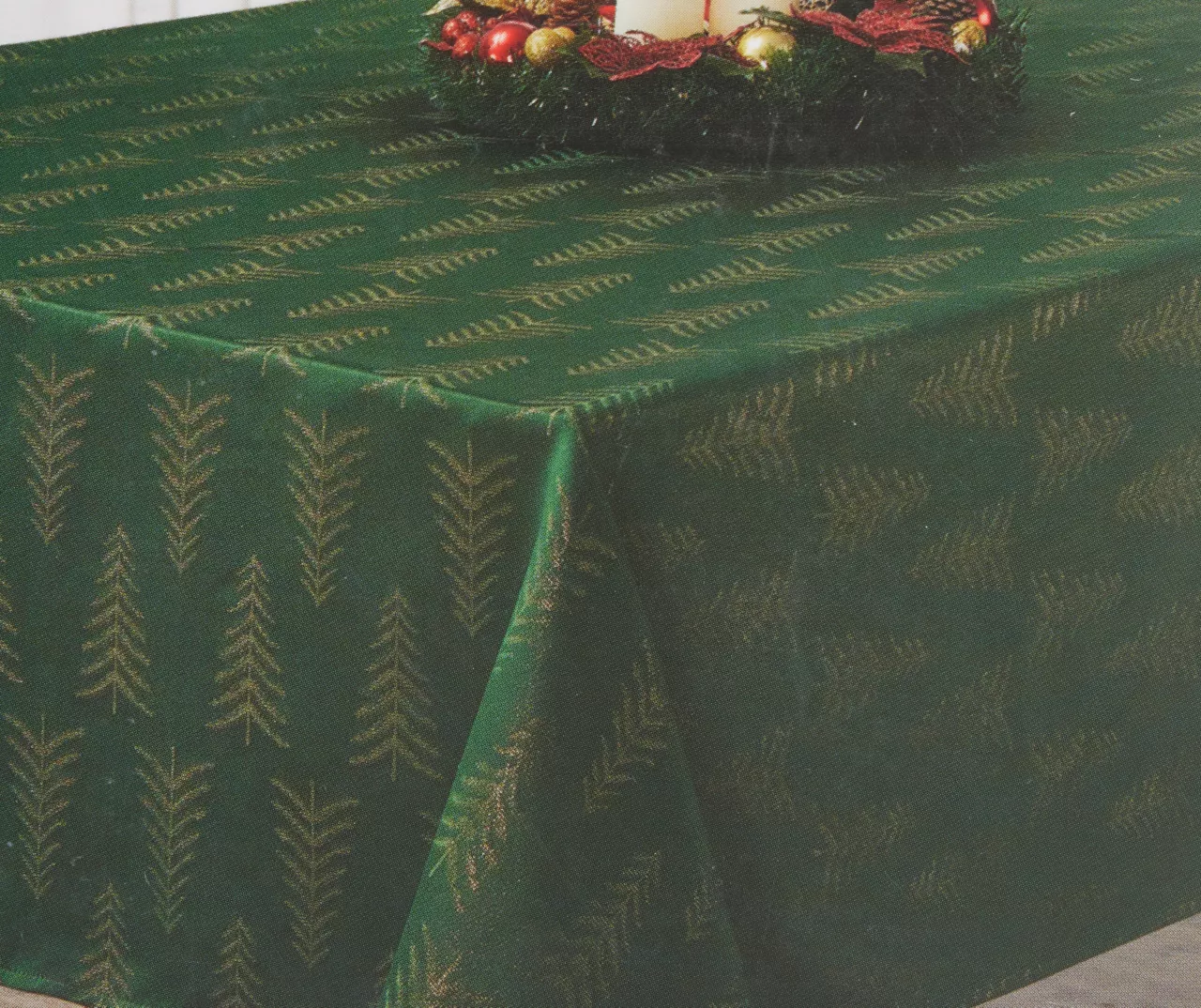 Broyhill Festive Gathering Green & Gold Trees Fabric Tablecloth 3 Broyhill Festive Gathering Green & Gold Trees Fabric Tablecloth